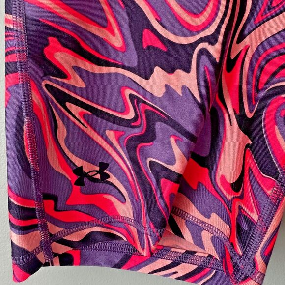 Under Armour Bike Shorts Womens Medium Hot Pink Swirl 8 in Inseam - Picture 2 of 6